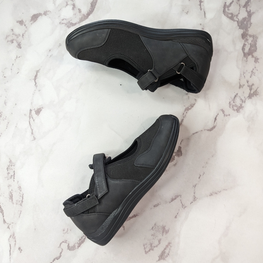 Drew Mary Jane Shoes Buttercup Wide Black Synthetic Hook Loop